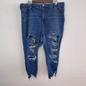 American Eagle - Women's Distressed Blue Jeans Size 22